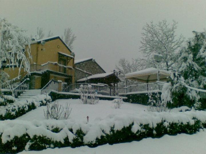 Ai Vecchi Crateri Pension SantʼAlfio Buitenkant foto